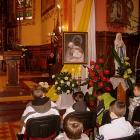 "Abyście nigdy nie wzgardzili tą Miłością, która jest "największa", która wyraziła sie przez Krzyż, a bez której życie ludzkie nie ma ani korzenia, ani sensu" - JPII