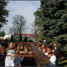 Od chłopców krzyz przyjmują dziewczyny